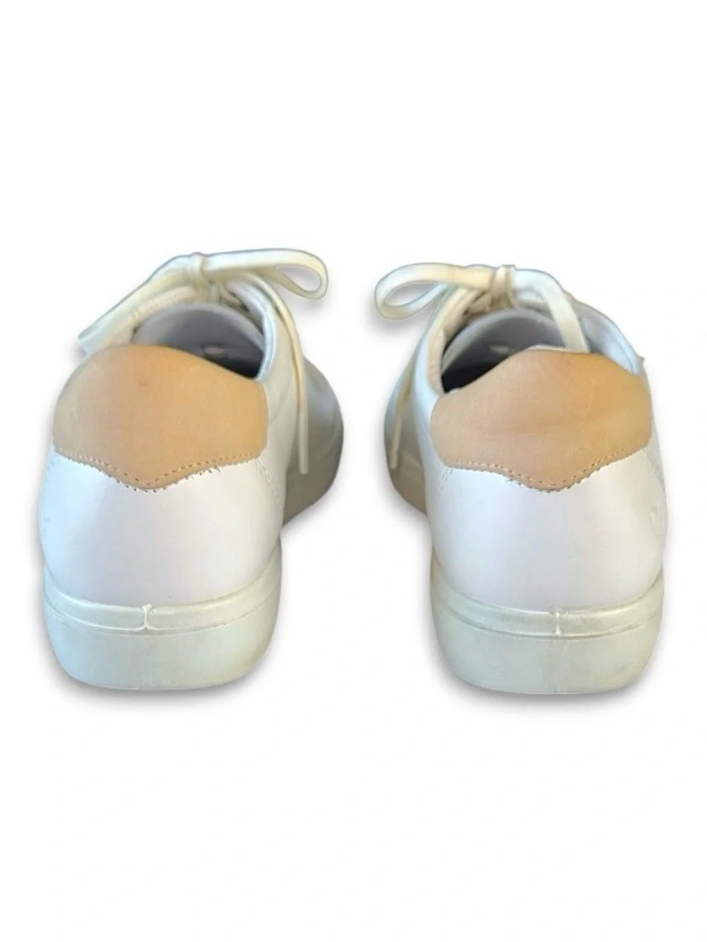 Ecco White Leather Classic Tie Low Top Women’s Sneakers Size 38